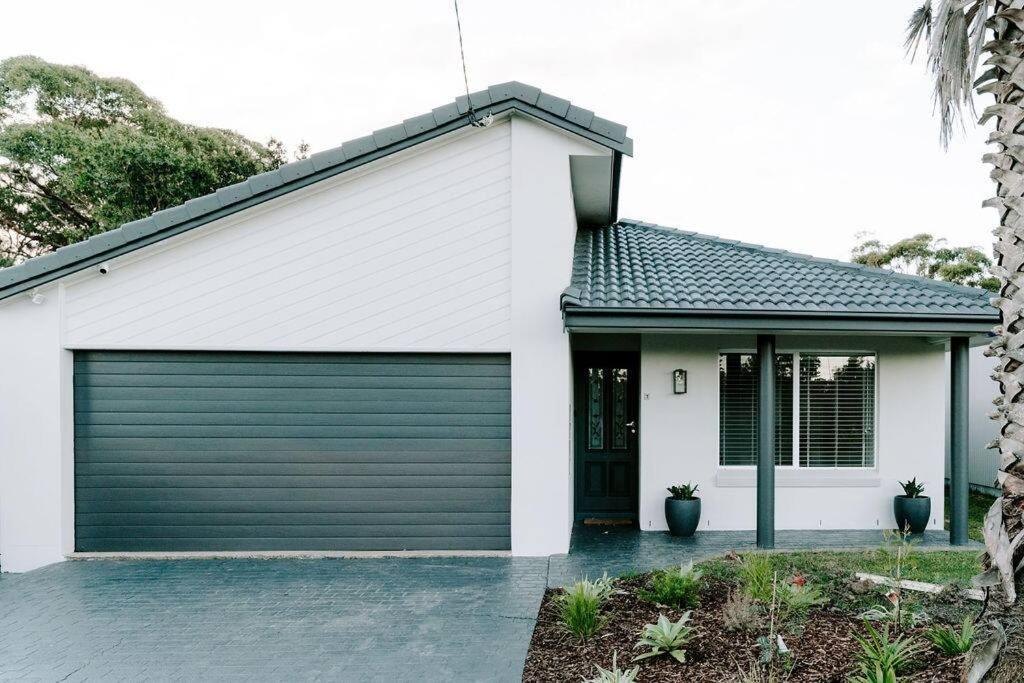 Water'S Edge Villa Culburra Beach Exterior photo